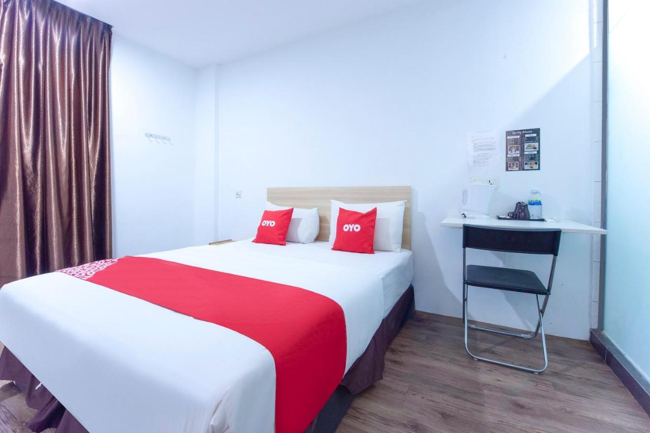 Oyo 90403 North City Hotel Johor Bahru Luaran gambar
