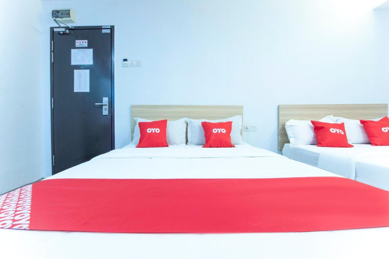Oyo 90403 North City Hotel Johor Bahru Luaran gambar