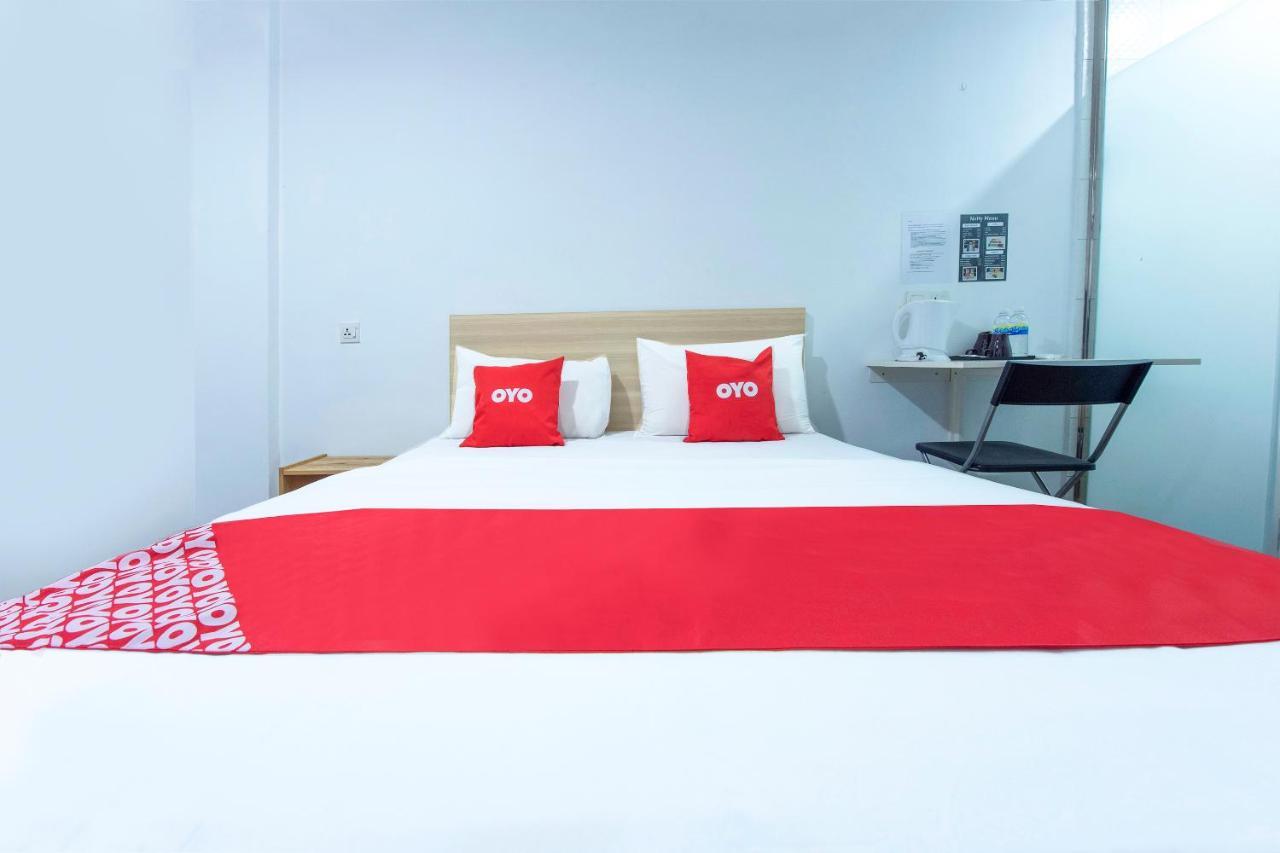 Oyo 90403 North City Hotel Johor Bahru Luaran gambar