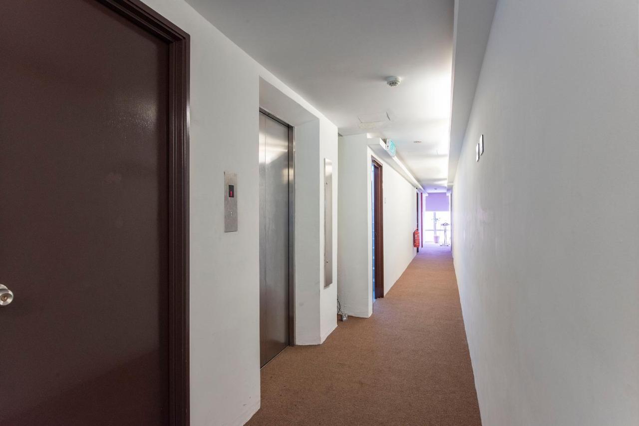 Oyo 90403 North City Hotel Johor Bahru Luaran gambar